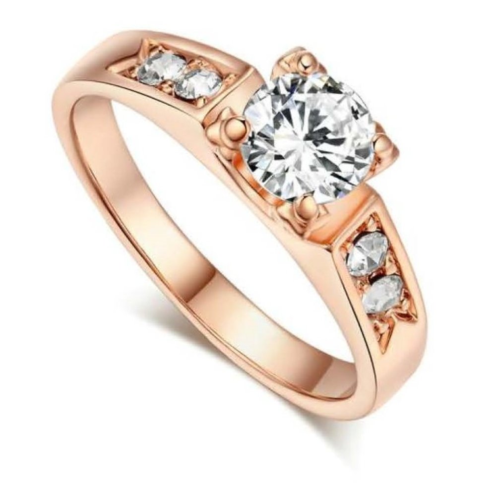 Yennifer Rose Gold & AAA Austrian Stellux CZ Engagment Ring